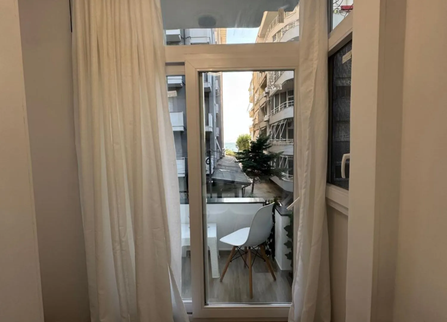 아파트 Jonisapartaments Durrës
